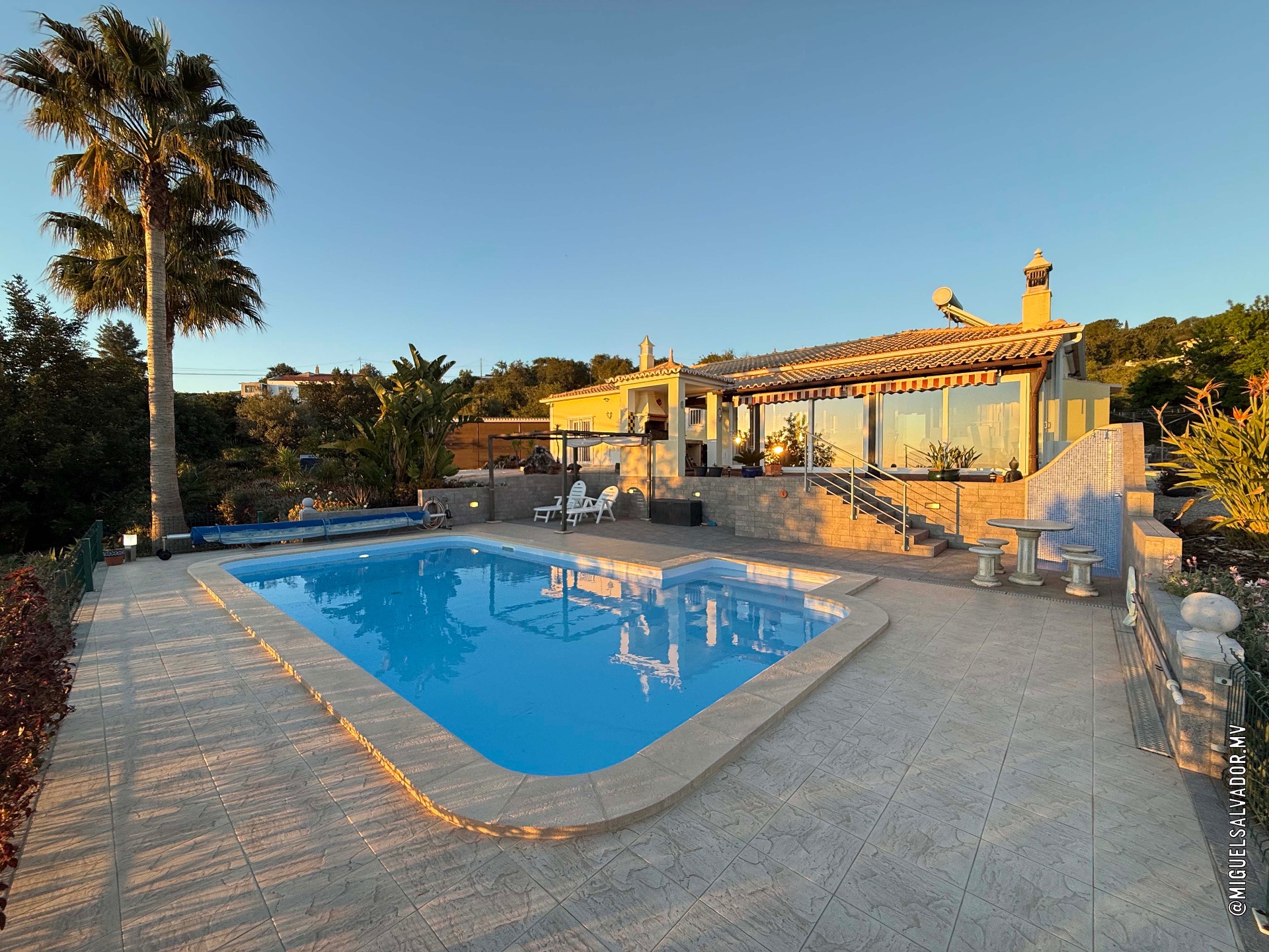 Gateiras — Single-storey 3-bedroom villa with pool and large plot