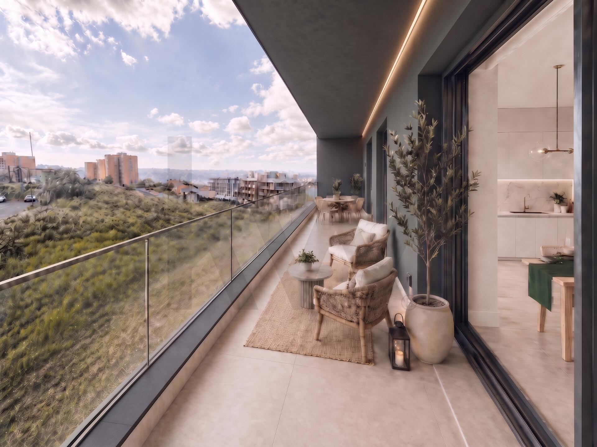 Loures — 3-bedroom apartment with balcony and garage at the Paradela Gardens development