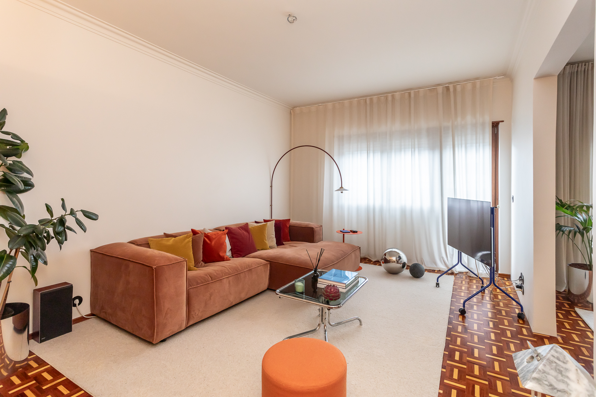 Refurbished apartment in Entrecampos